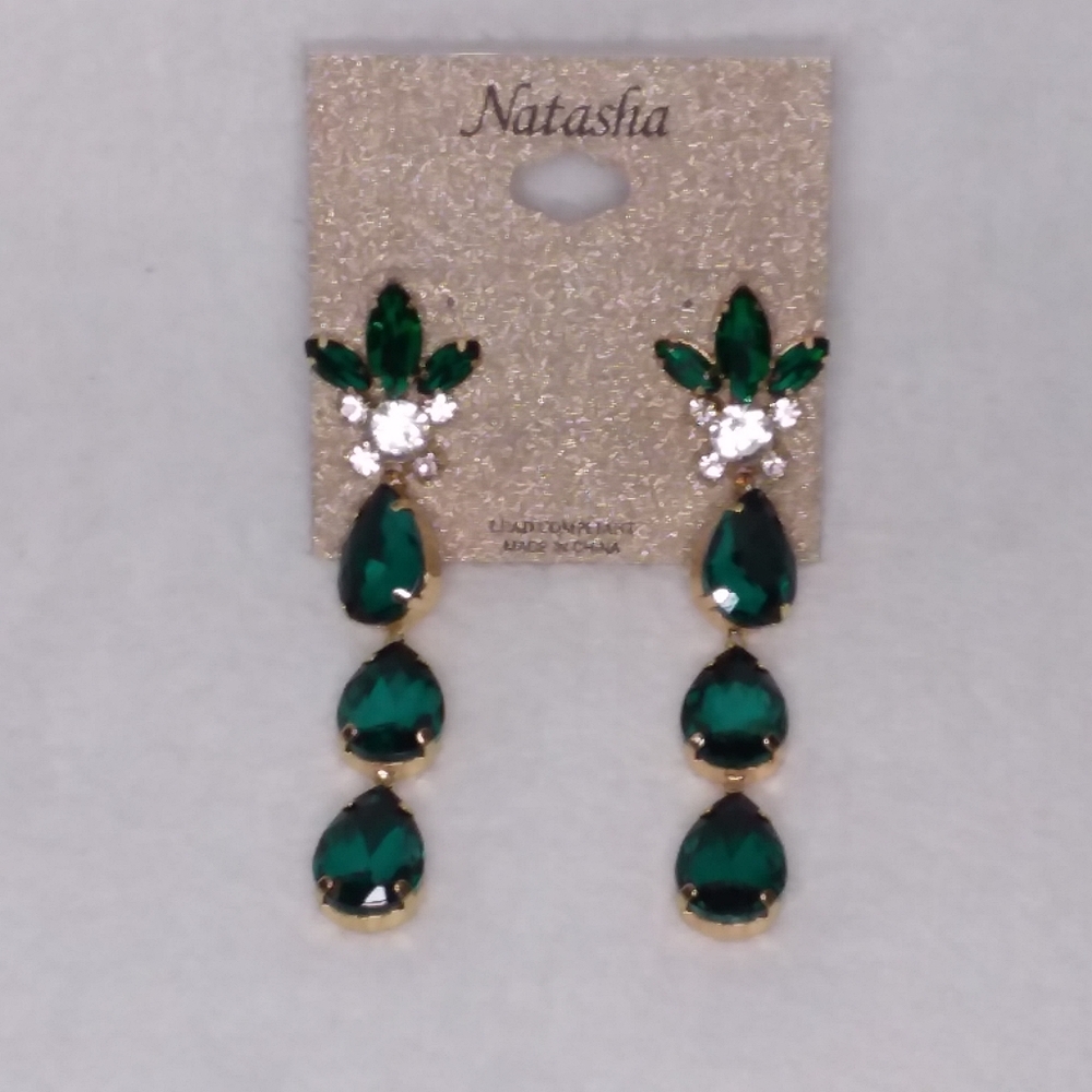 Dangle Pierce Earrings Green Teardrop Gold Tone  Natasha